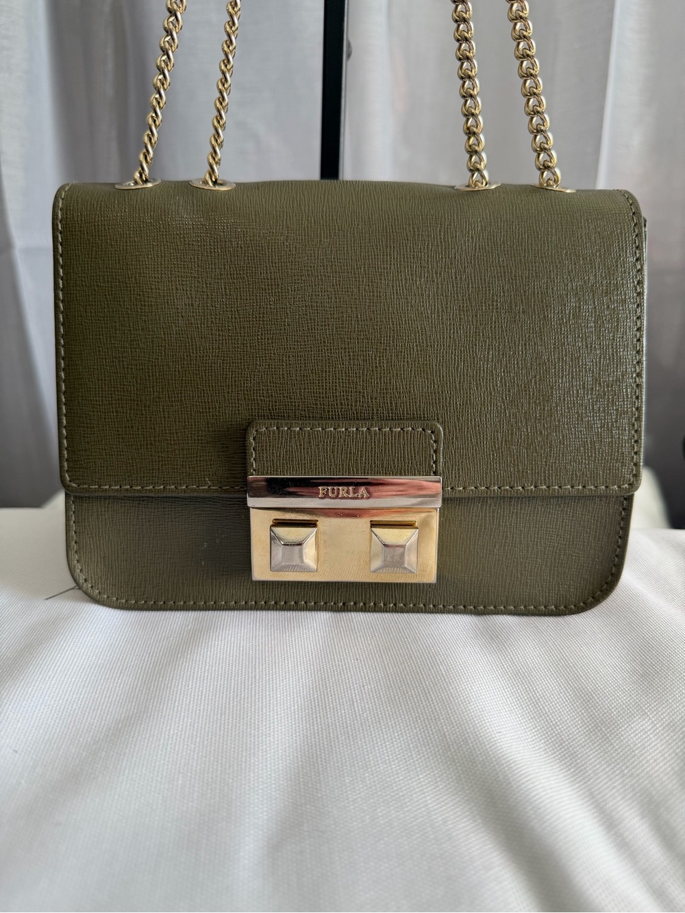 Furla Bella Mini Crossbody Bag – Olive Green Saffiano Leather - Picture 2 of 11